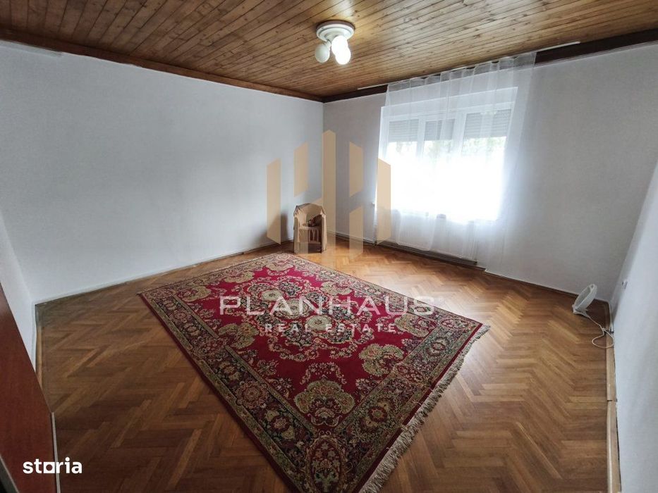 Apartament 4 Camere, Terasă și Parcare Acoperită – Zona 22 Decemb