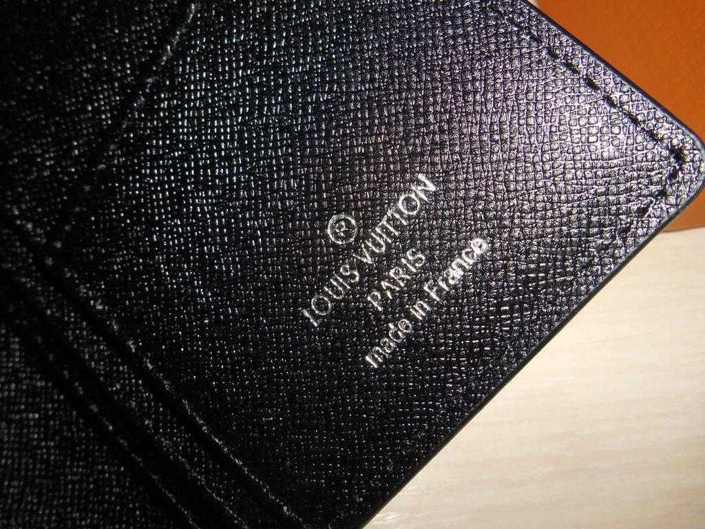 Portofel pentru bărbați Louis Vuitton. Franta 844