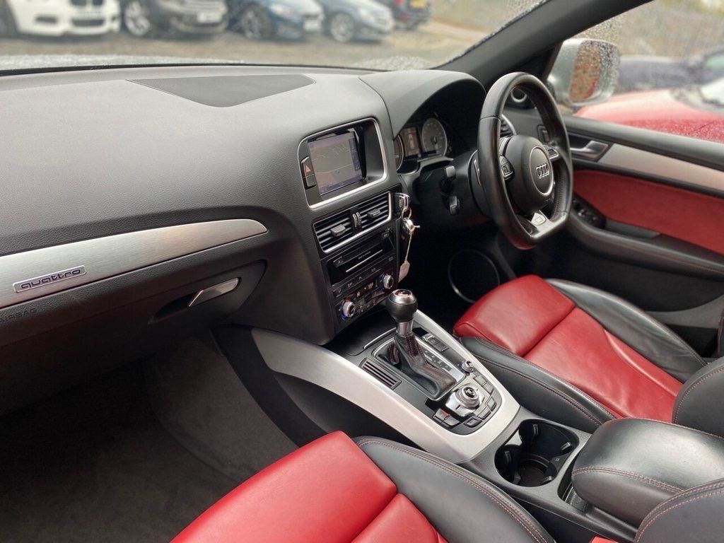 Audi SQ5 2015 на части .