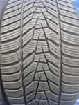 235/35/20 92w Hankook
