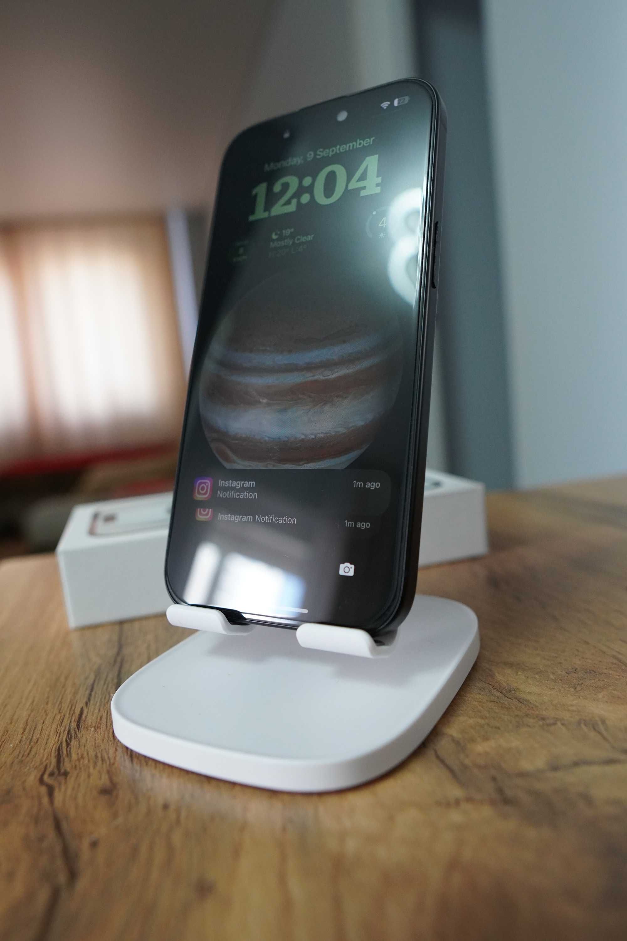 iPhone 15, в пользовании с конца июня 2024, 100% акум, 59 циклов