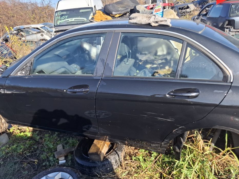 Usi mercedes w204 stânga dreapta fata spate complecte