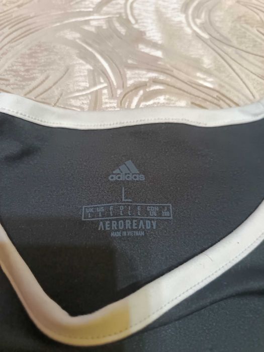 Vând tricou Adidas Sport