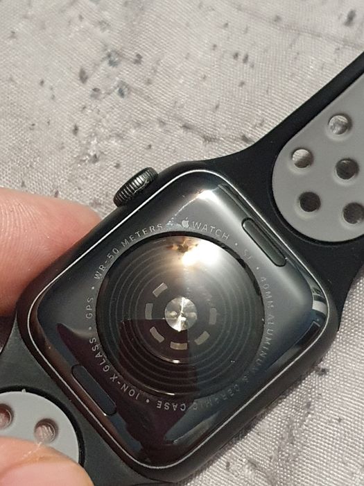 Apple Watch SE 40MM 32GB Space Gray