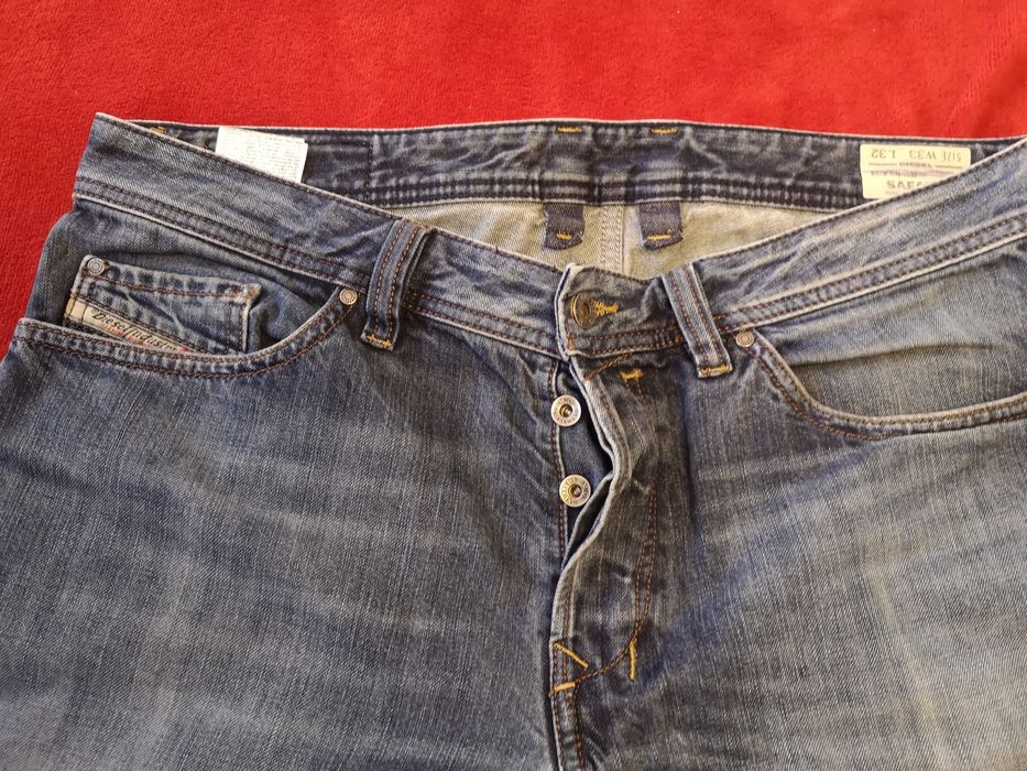 Blugi barbati Diesel 32,33