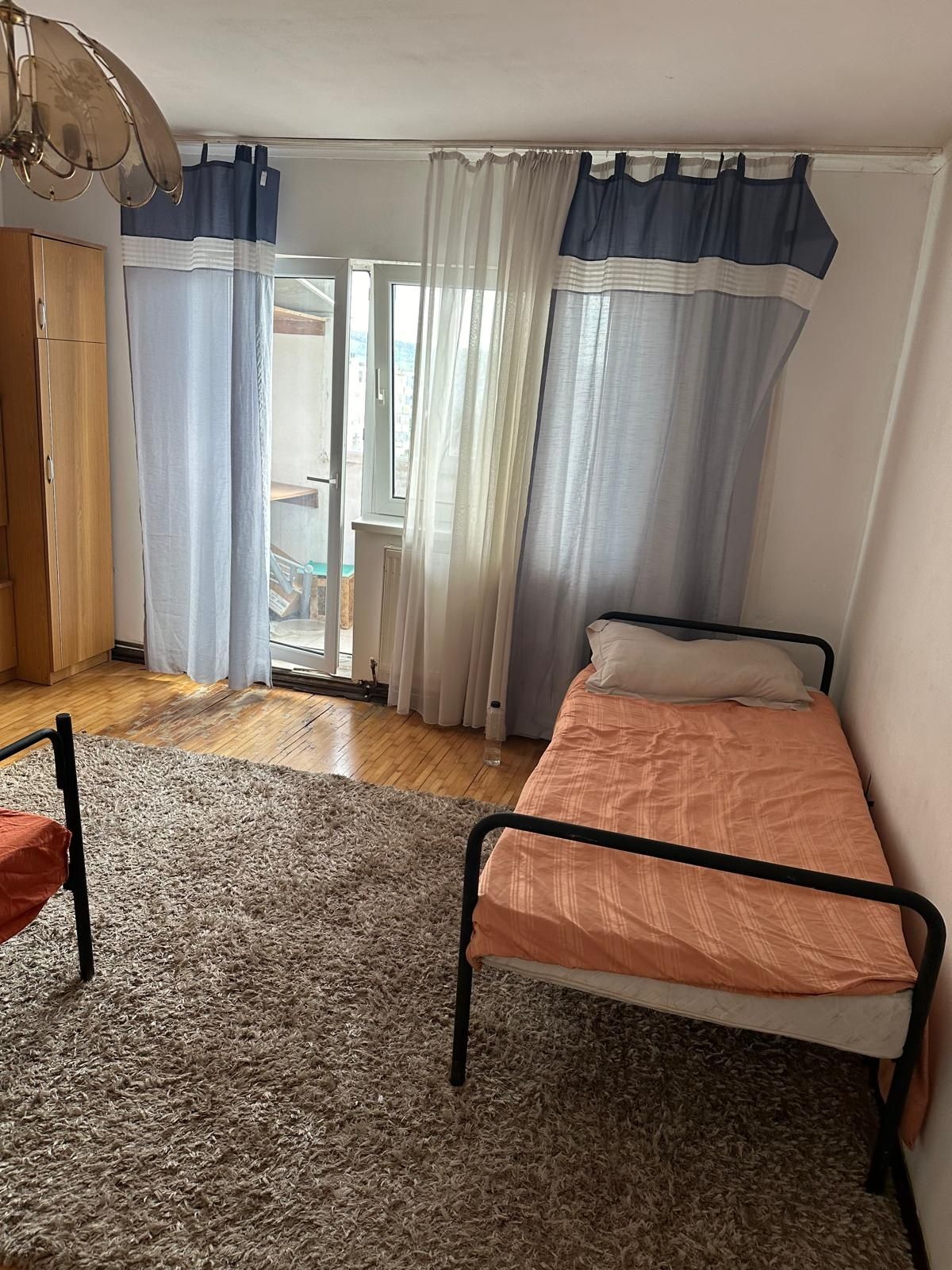 Închirieri Apartament