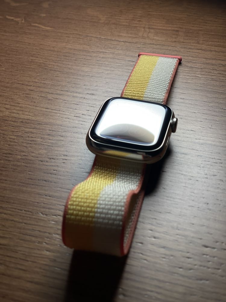 Apple Watch 9 | 45mm | Cellular | Stainless Steel Argintiu | 2x bands