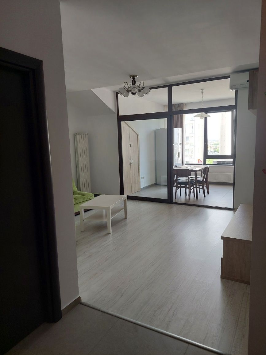 Apartament 3 camere de închiriat direct proprietar