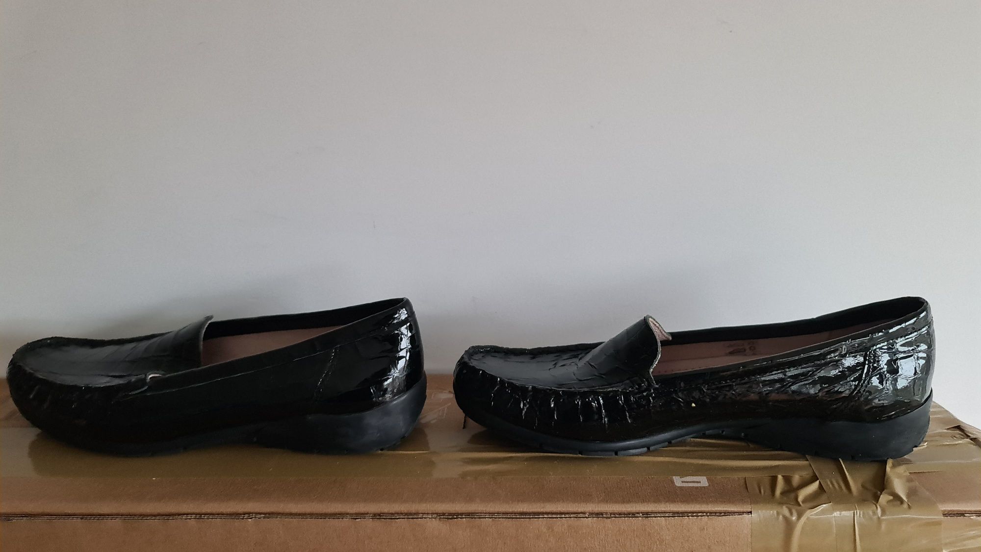 Converse , Atmosphere ,Rohde