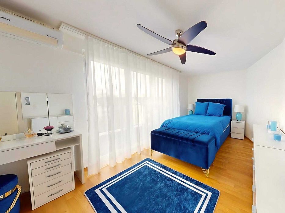 Дава се под наем Двустаен апартамент в София, Център - 65 кв.м за 459 € - Снимка #3