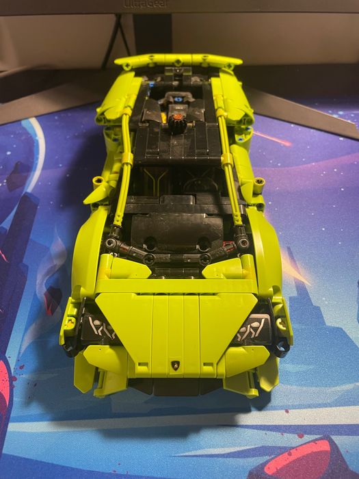 Lego Tehnic:Lamborghini Huracan Tecnica 42161,9+,806piese