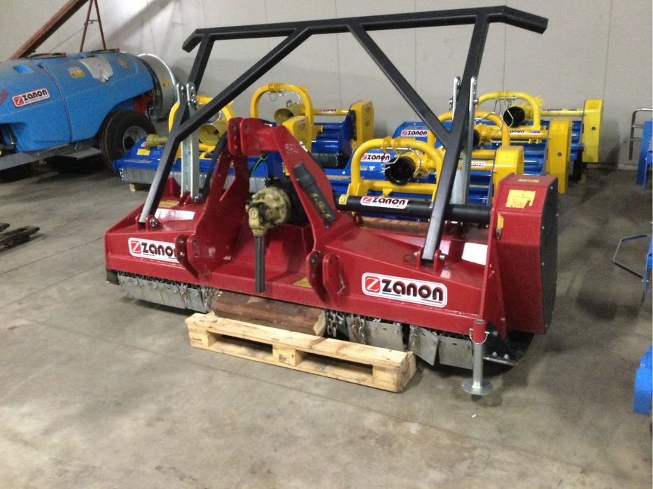 Tocator  forestal de resturi vegetale