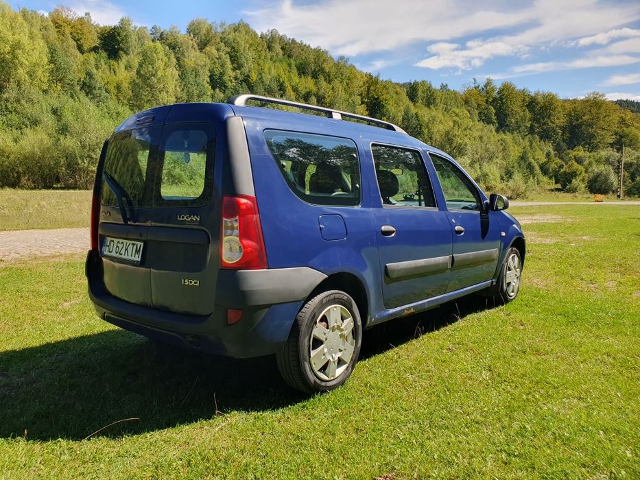 Vând logan MCV 7 locuri.