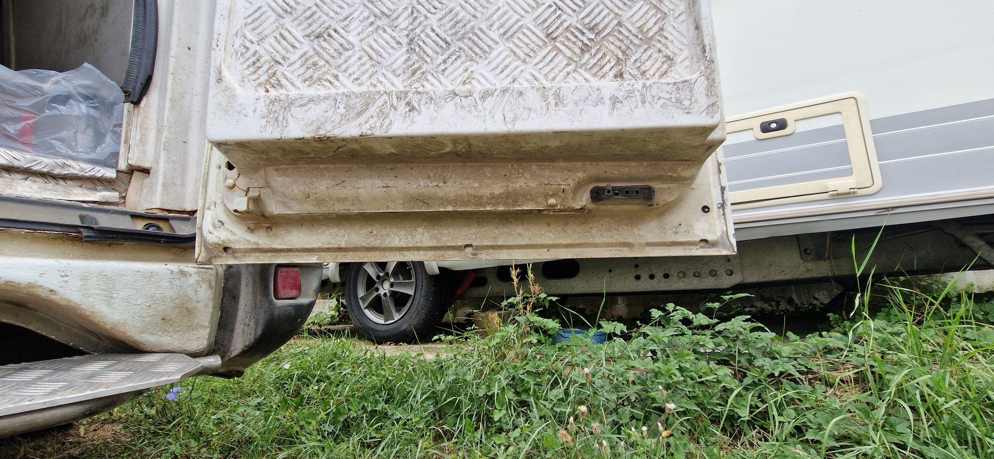 IVECO 35s13 хладилен