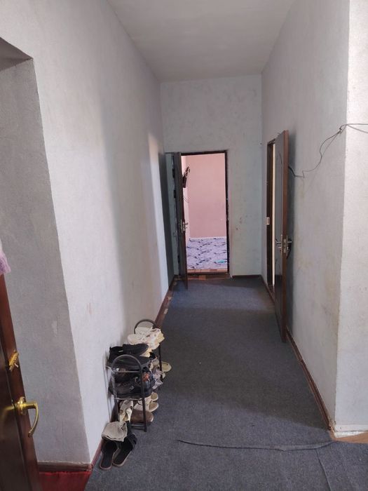 Срочно! Продаётся 2х комнатная квартира.