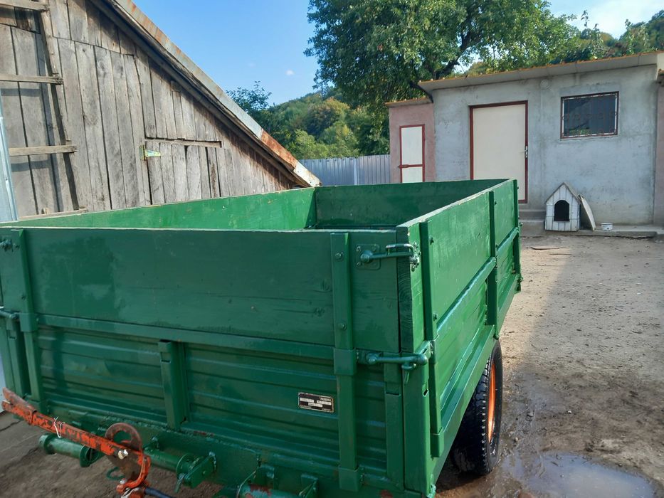 Remorca pasquali basculabila