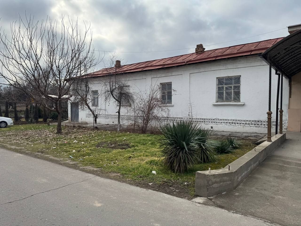 Продается Земля под строительство махалля Домбробод 3'6 сотки