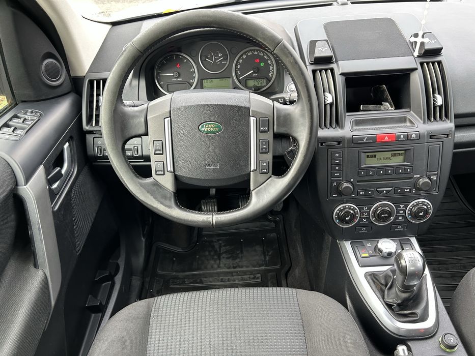 Land Rover Freelander 4x4 / 2.2 / 150 cp / 2009-06