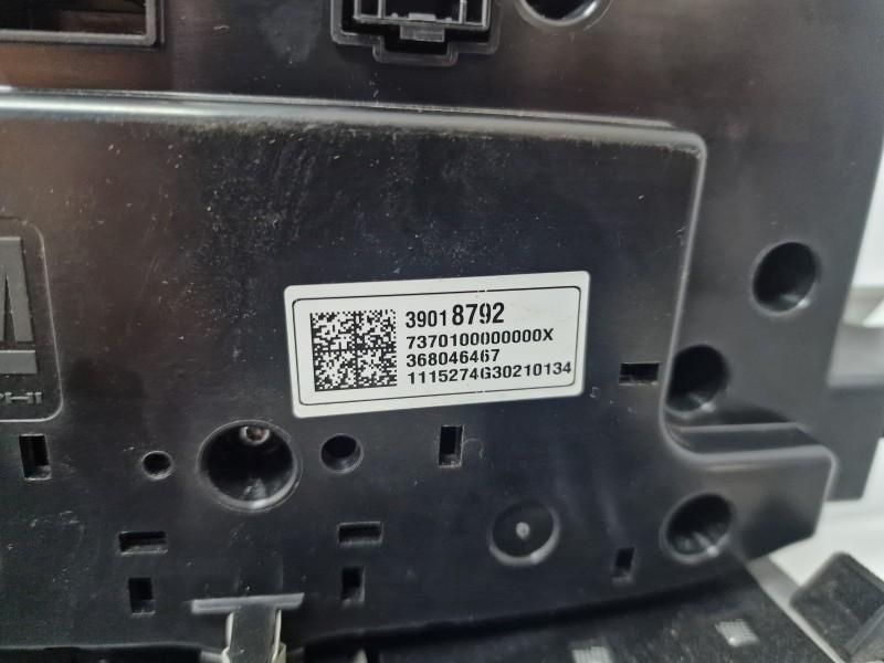 Navigatie multimedia touchscreen cu silverbox Opel Astra K facelift 20