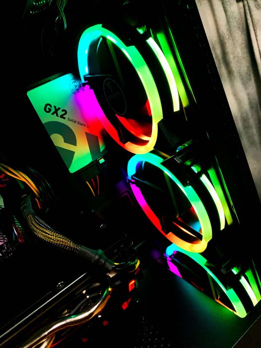 Геймърси чисто нов компютър с гаранция!