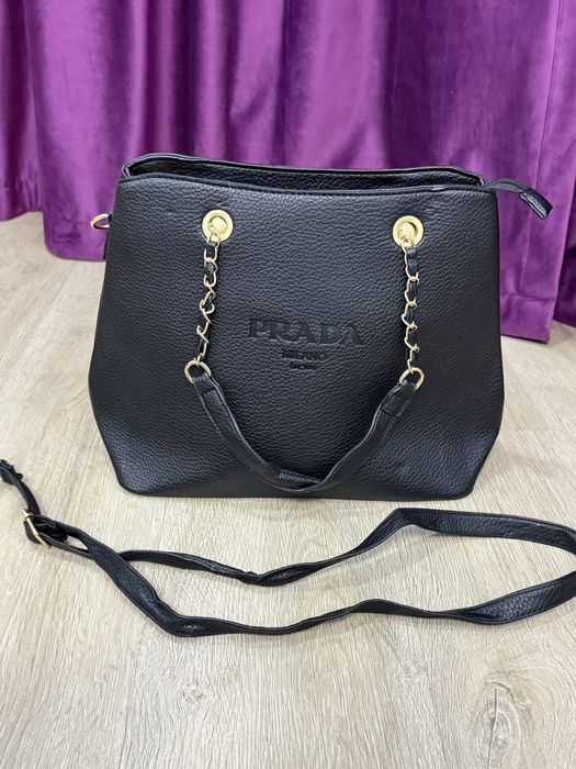 Geanta prada noua
