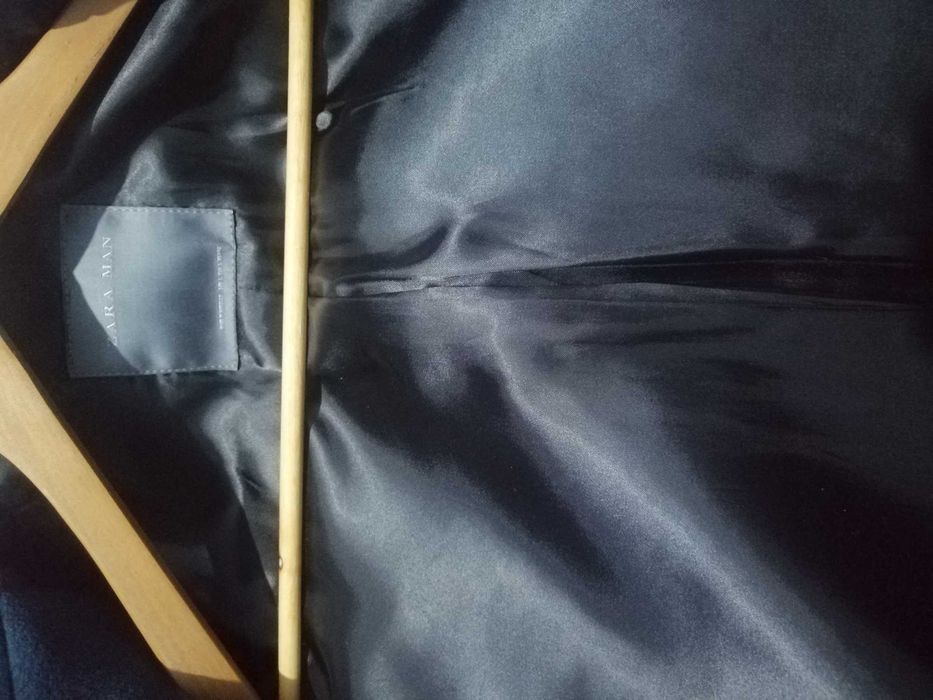 Palton bărbați Zara, L, nou cu et, gros și greu, 80% lână