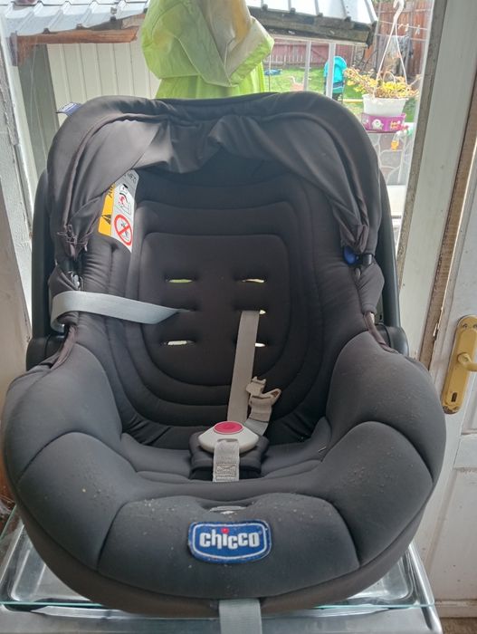 Vând scoică auto