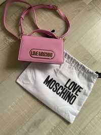Оригинална чанта на love moschino