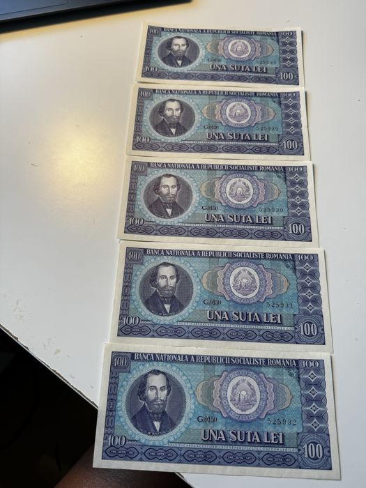 Ofer spre vanzare set 5 banconte in serie  100 lei emise 1966
