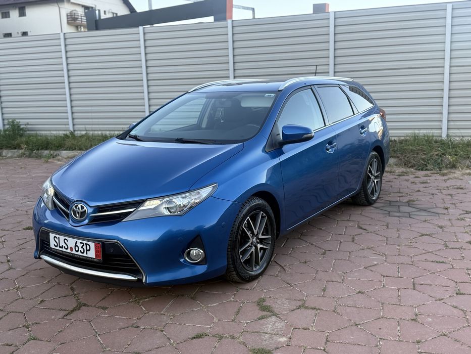 Toyota Auris 2.0 diesel 2015 golf/octavia/ passat