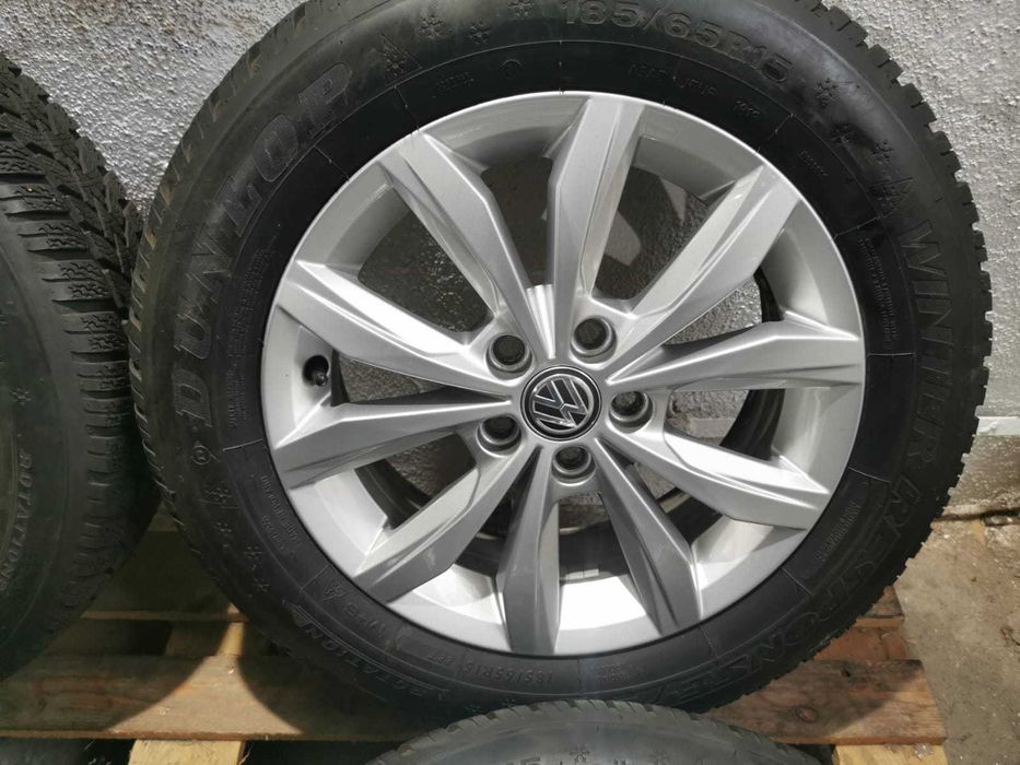 Jante Originale Vw Polo R 15 cu anvelope de iarna