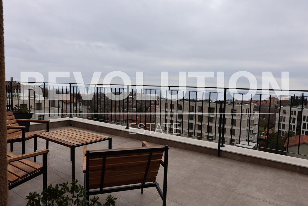 Дава се под наем Двустаен апартамент в Варна, Бриз - 90 кв.м за 700 € - Снимка #8