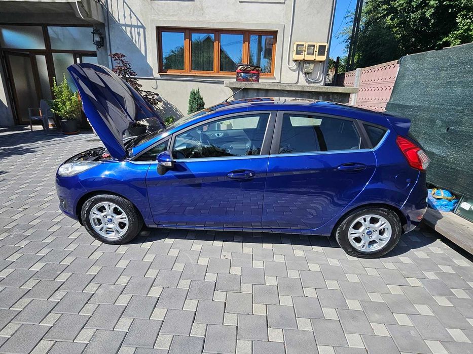 Ford Fiesta Mk VI TITANIUM