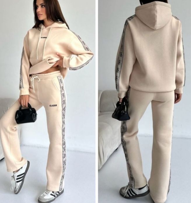 Ватиран дамски екип с широк крачол