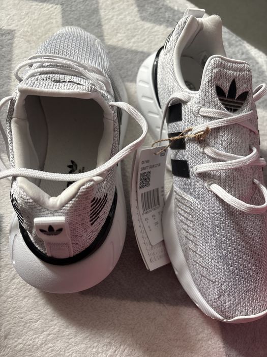 adidas gri unisex noi cu eticheta adusi din italia