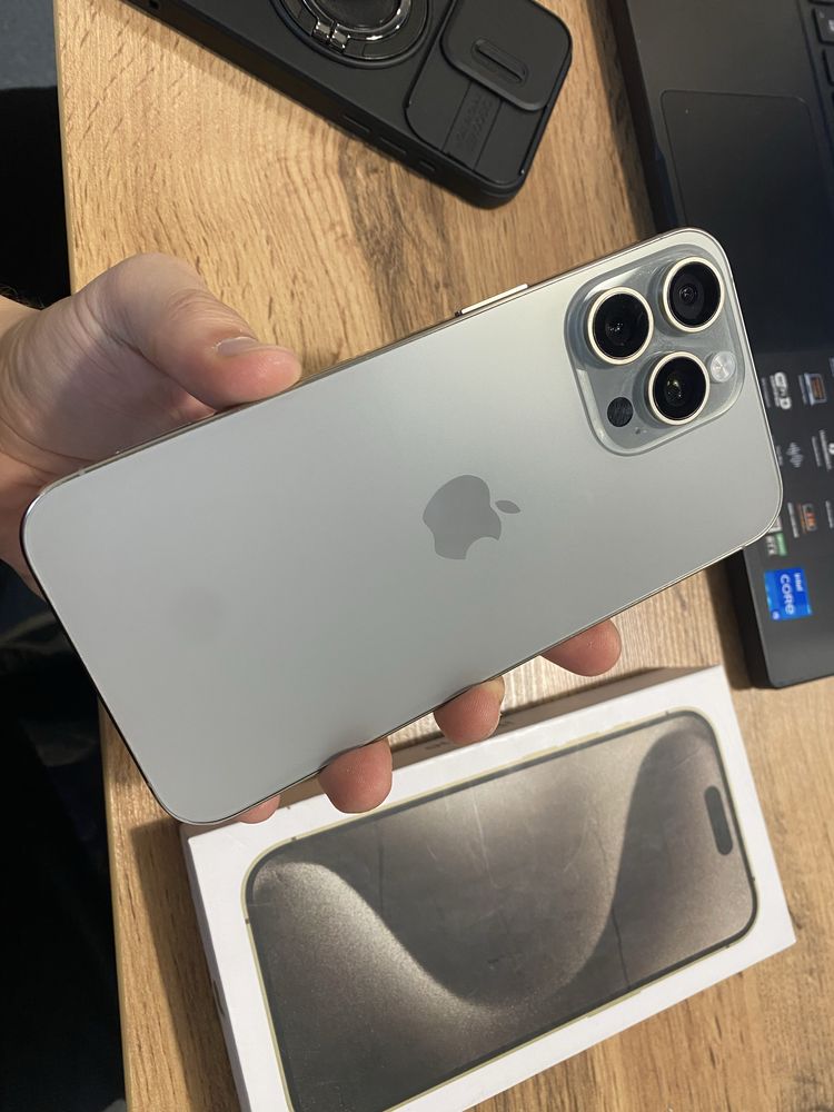 iPhone 15 pro max 1tb