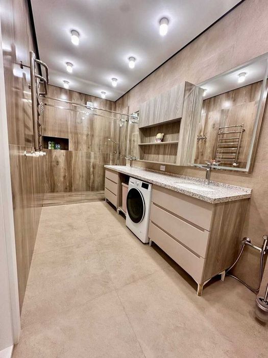 Продам в ЖК Казахстан, 3/6/10 с качественным ремонтом, 88 кв.м