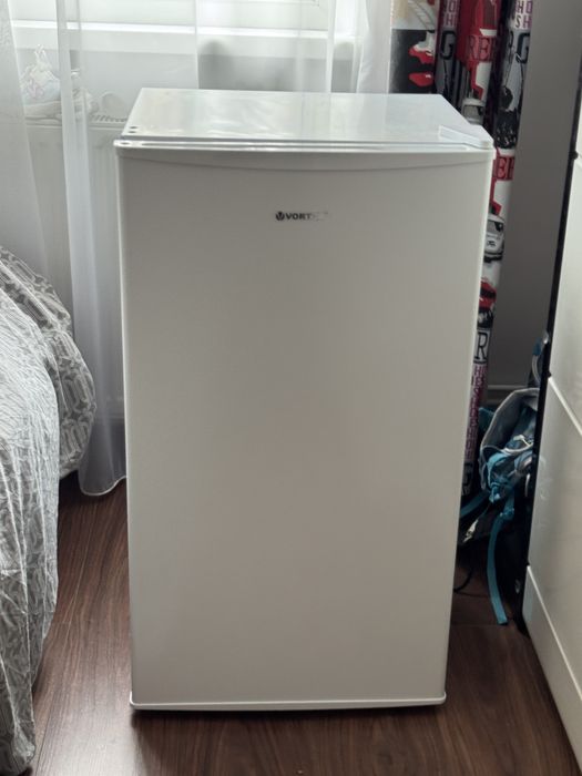 VORTEX – Refrigerator / Frigider