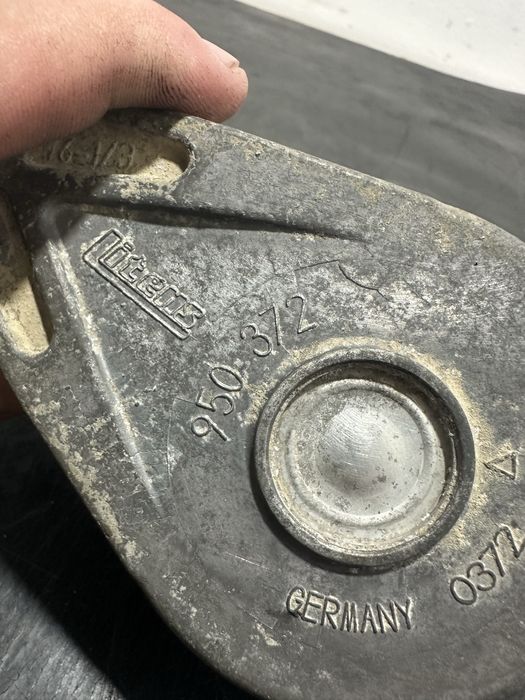 Intinzator curea Volkswagen Vw Sharan 1.9 TDI 950372 AUY ASZ