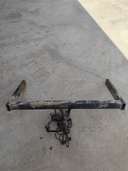 Vând cârlig remorcare passat b5, b5.5 , b6