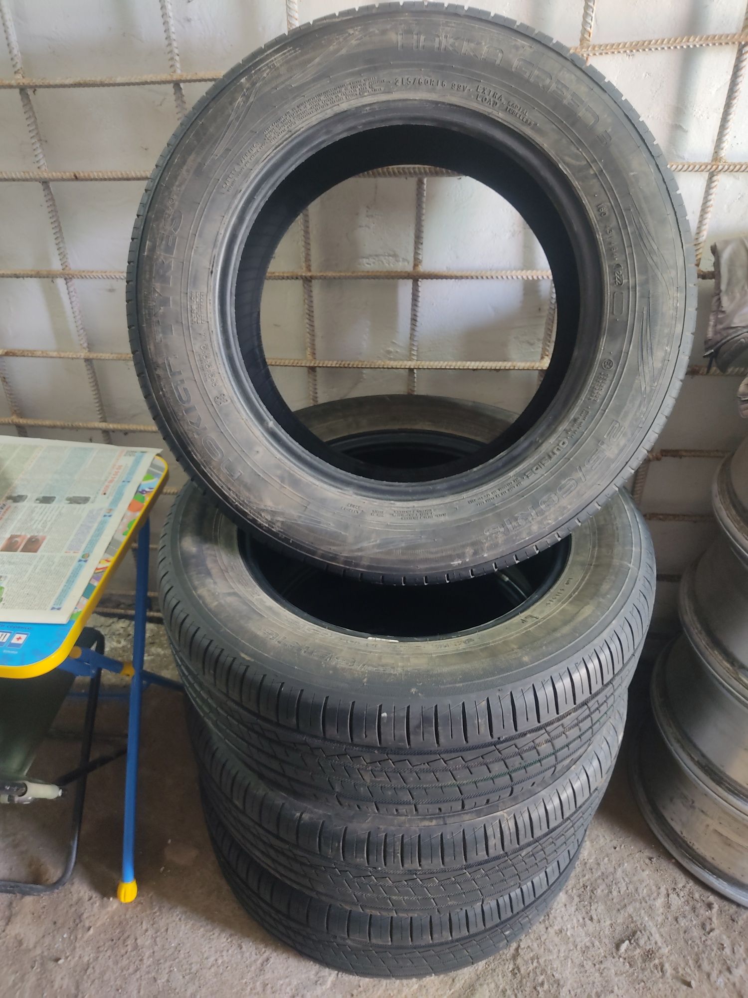 Nokian Hakka Green3 215/60 R16