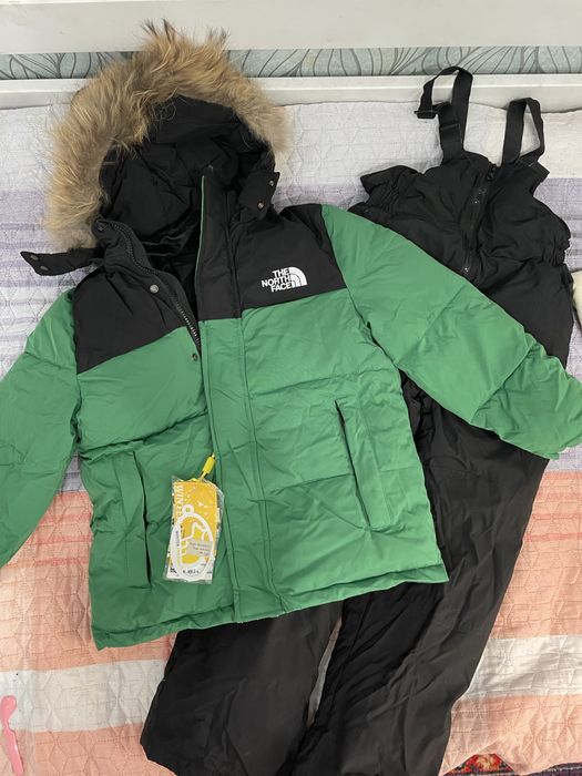 Продам детский комбинезон