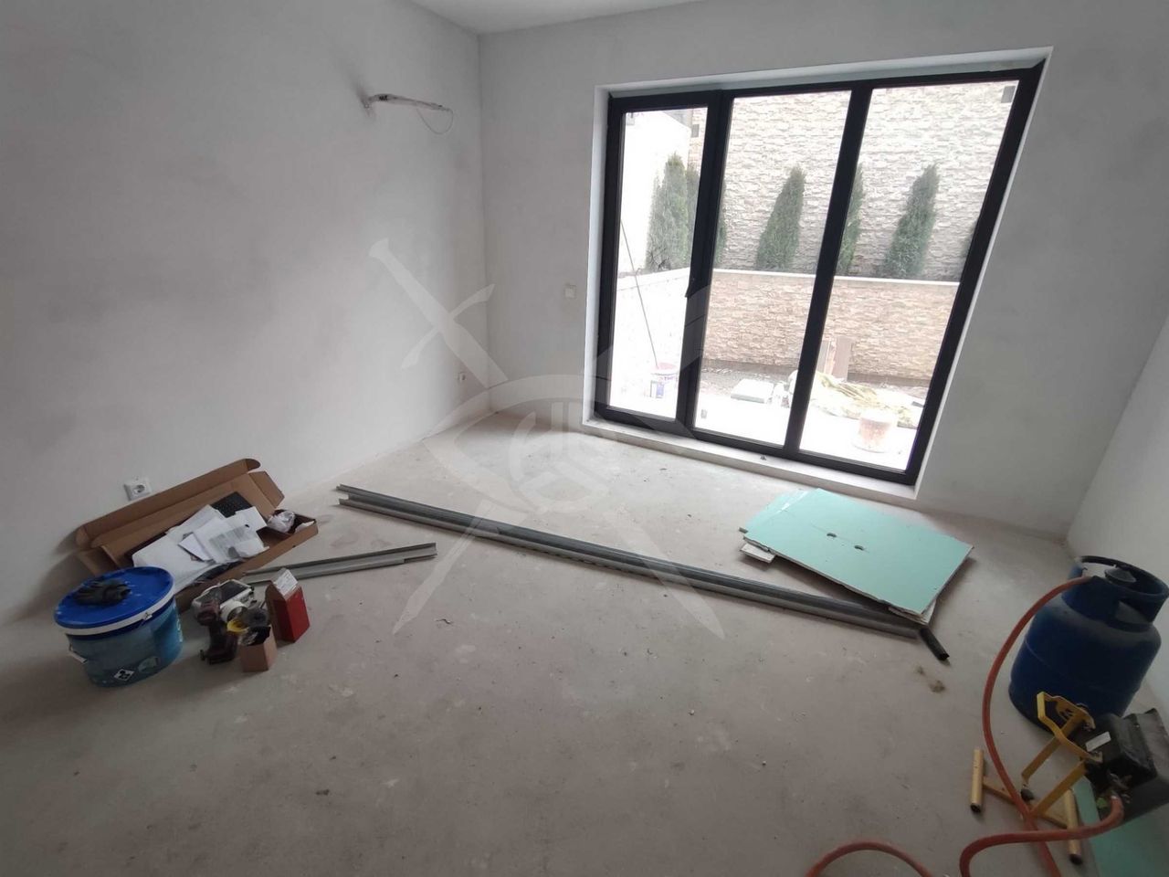 Продава се Многостаен апартамент в Варна, Бриз - 163 кв.м за 2163 €/кв.м - Снимка #1