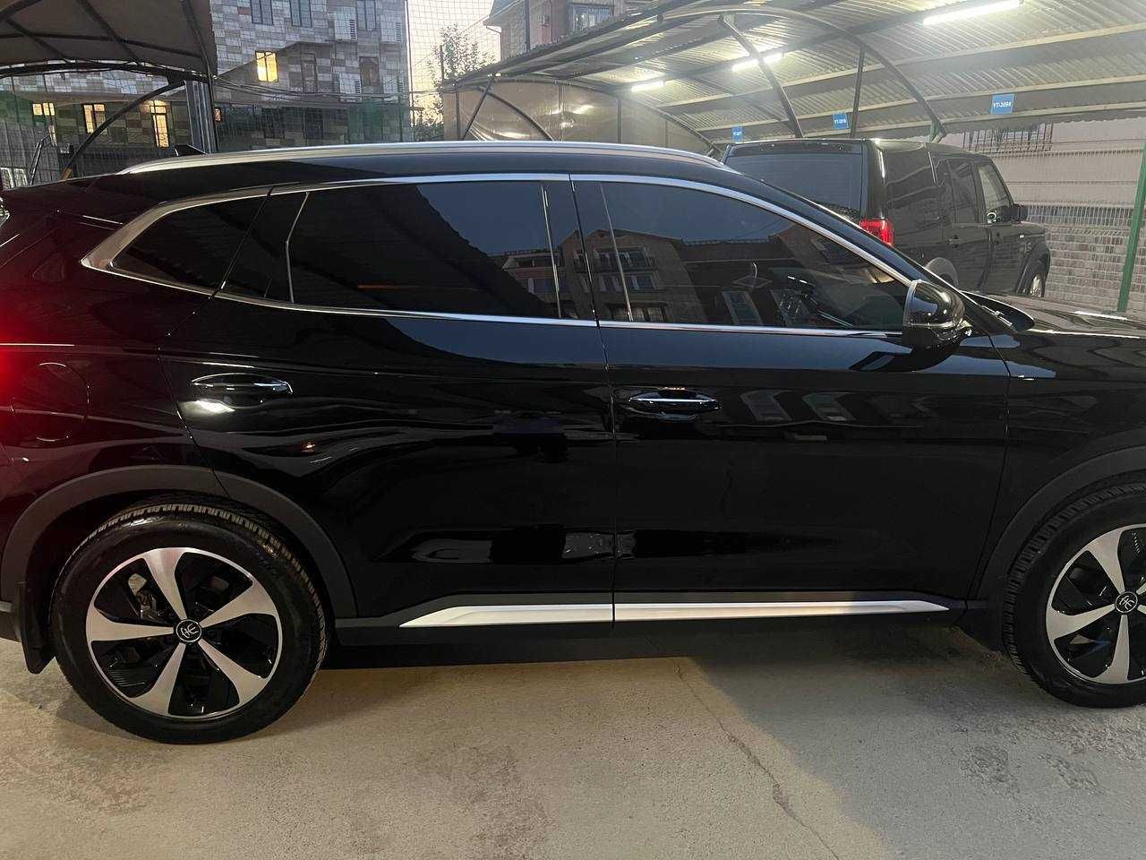 BYD Song Plus сотилади. Вариантга кибераман