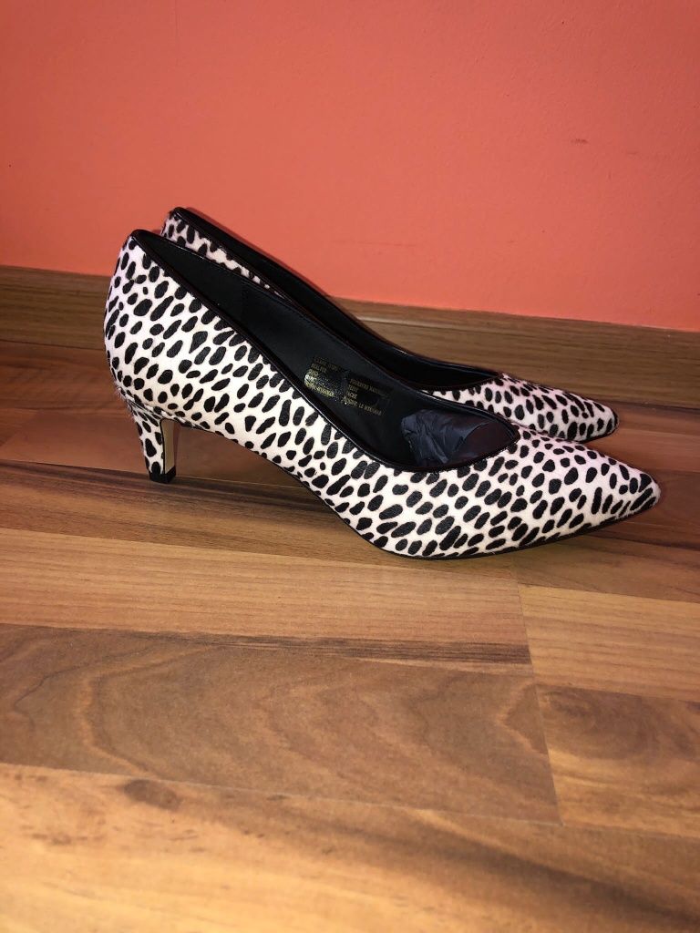 Pantofi tip leopard