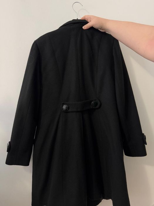 Palton negru aproape nou