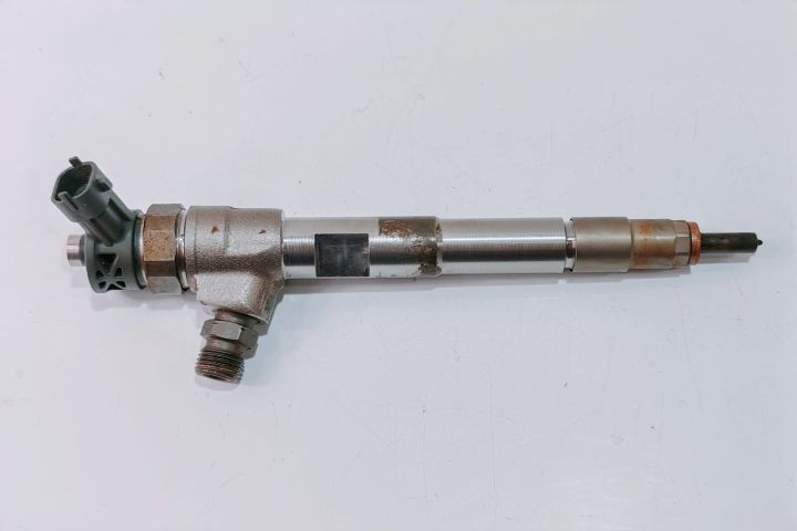 Injector  1.5 dci euro6 0445110800 Dacia Sandero a 2-a generatie (fac