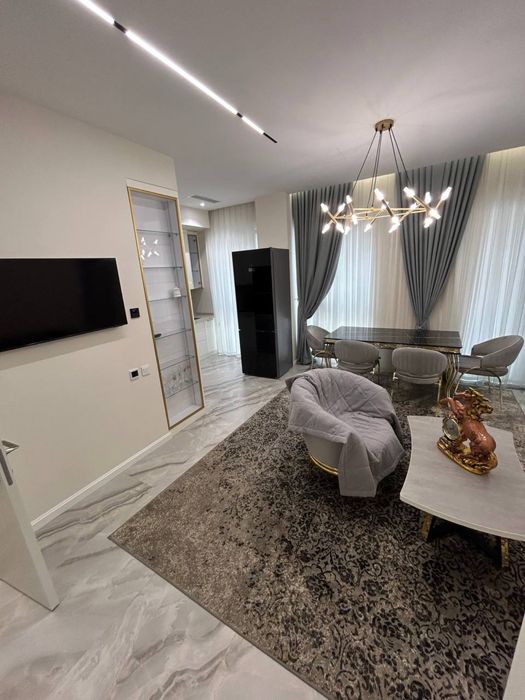 Mirabad Avenue . 1 линия , 4 этаж , 95 кв!