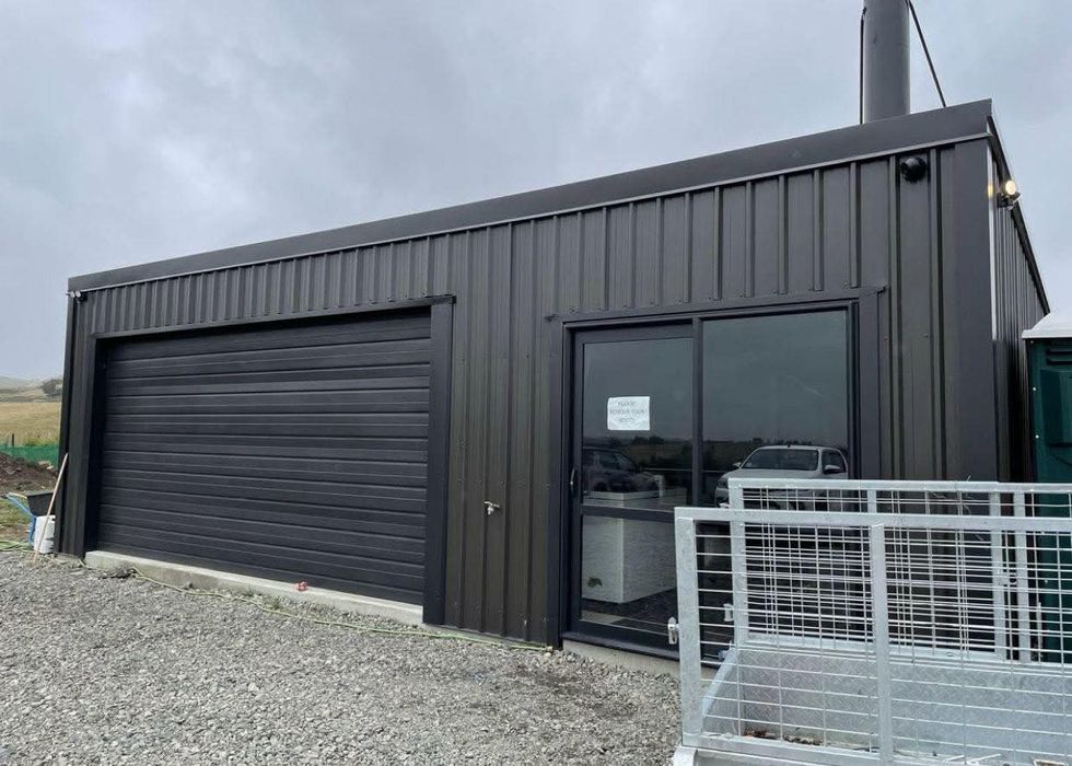 Vând containere garaje auto