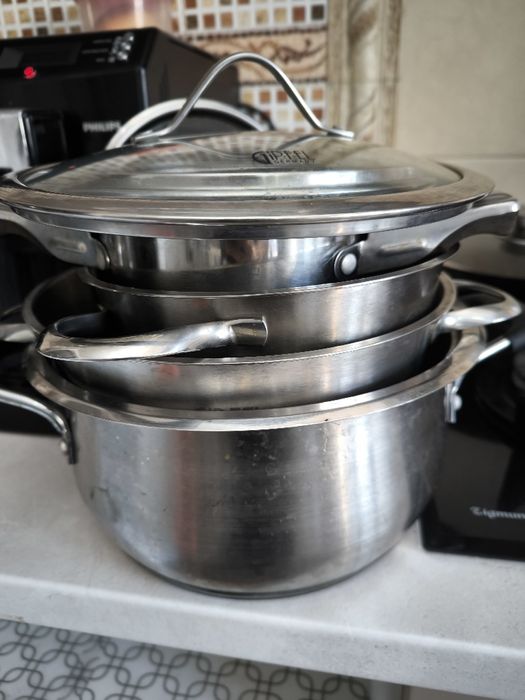 Продам кастрюли разные нержавейка
